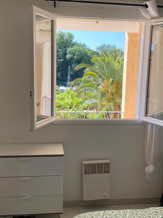 2 Bedrooms, 15 Min Walk To Beach, Ac, Pool & Fiber Internet In A Quiet, Private Gated Domain 5Kms To St Tropez Cogolin Exterior foto